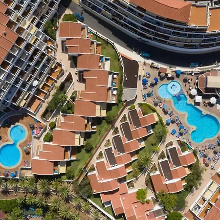 Lägenhetshotell De 2 Con Piscina En